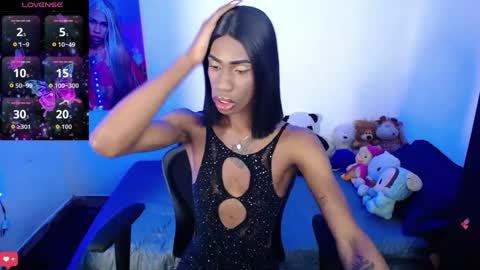 Snapshot of kendallgil_ chatting on 09.24.25 kendallgil_ online show from 09.24.25