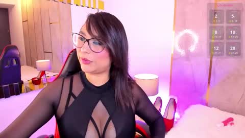 Kendall online show from 03.11.26