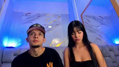 Snapshot of kendalltaylorr chatting on 10.08.25 Kendall and Taylor online show from 10.08.25