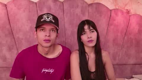 Snapshot of kendalltaylorr chatting on 10.20.25 Kendall and Taylor online show from 10.20.25