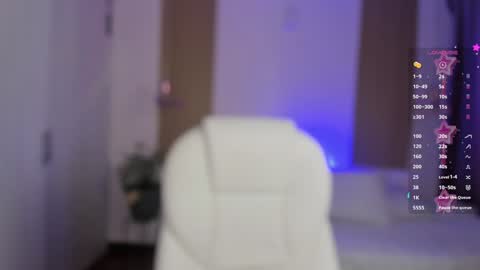 Kendall  online show from 11.09.25