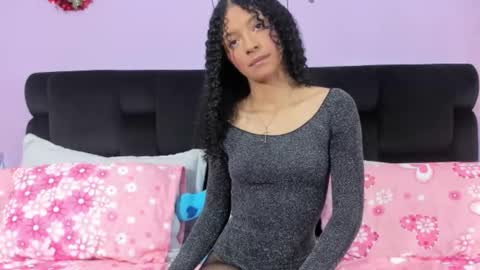 kendallwings online show from 11.26.25