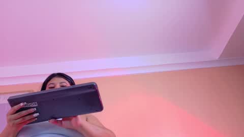   online show from 12.02.25