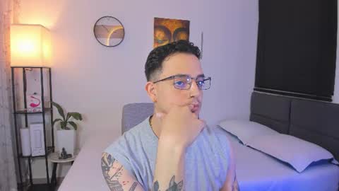 kendel_dimitri online show from 06.18.26