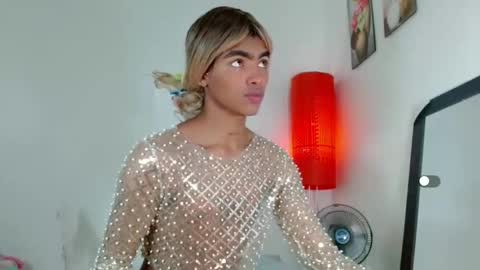 Snapshot of kendra_bailey chatting on 12.17.24 Kendra Bailey online show from 12.17.24