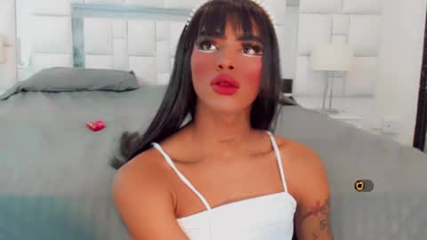 Snapshot of kendra_bailey chatting on 01.16.25 Kendra Bailey online show from 01.16.25