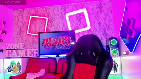 Snapshot of kendra_bailey chatting on 02.04.25 Kendra Bailey online show from 02.04.25