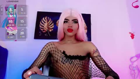 Snapshot of kendra_bailey chatting on 11.20.25 Kendra Bailey online show from 11.20.25