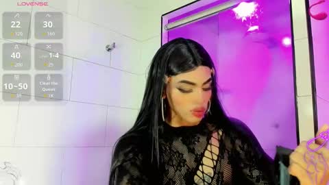 Snapshot of kendra_bailey chatting on 11.30.25 Kendra Bailey online show from 11.30.25