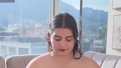 Kendra crow online show from 11.11.25