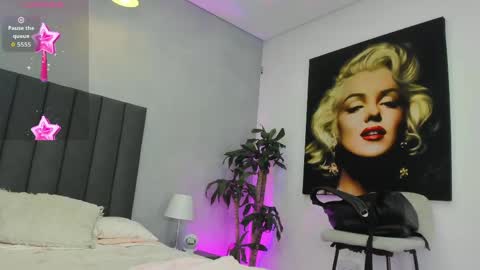 Kendra London online show from 04.19.26