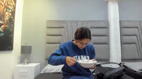 Kendra London online show from 07.27.26