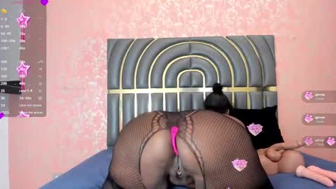 Snapshot of kendrafoster1 chatting on 01.10.25 Kendra Foster online show from 01.10.25