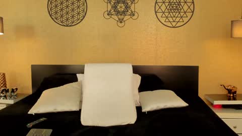 KENDRA online show from 01.31.25