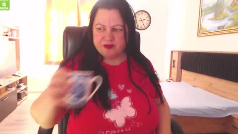 Snapshot of kendrasecrets chatting on 01.19.26 Kendra online show from 01.19.26