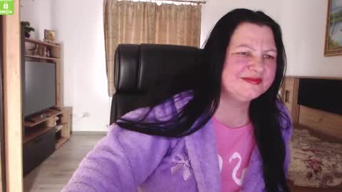 Snapshot of kendrasecrets chatting on 03.19.26 Kendra online show from 03.19.26