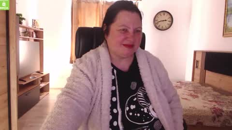 Snapshot of kendrasecrets chatting on 03.24.26 Kendra online show from 03.24.26