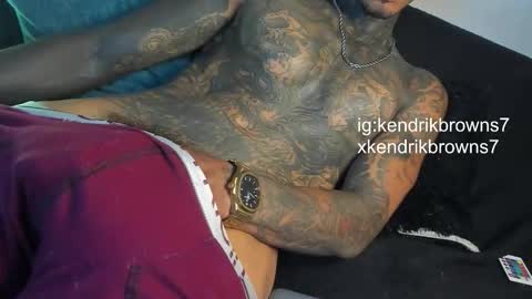 Snapshot of kendrik_brown chatting on 11.07.25 kendrick brown online show from 11.07.25