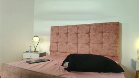 Snapshot of kendy_lians chatting on 03.31.26 Kendy Lians online show from 03.31.26