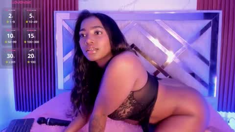 Snapshot of kendy_wilkinson chatting on 10.25.25 Kendy online show from 10.25.25