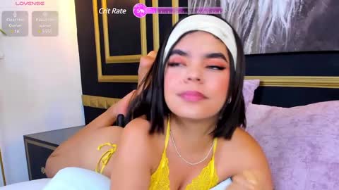 Snapshot of kenia28_ chatting on 12.23.24 Kenia online show from 12.23.24