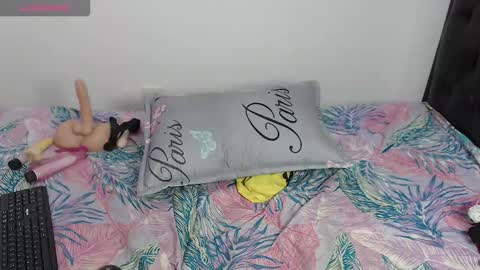 kenia_browm online show from 11.27.25