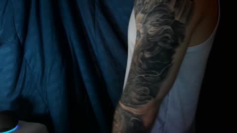 Snapshot of kennerfox77 chatting on 01.01.25 Kennfox777 online show from 01.01.25