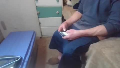 kenneth69h online show from 11.04.25