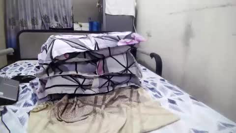 Snapshot of kenneyjean33 chatting on 11.20.25 jeanny online show from 11.20.25