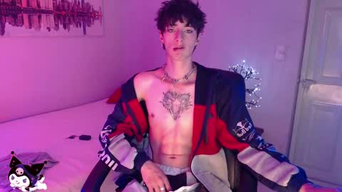 Snapshot of kenny__hot chatting on 12.30.24 kenny online show from 12.30.24