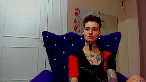 Snapshot of kennyandsellena chatting on 11.24.25 Sellena and Kenny online show from 11.24.25