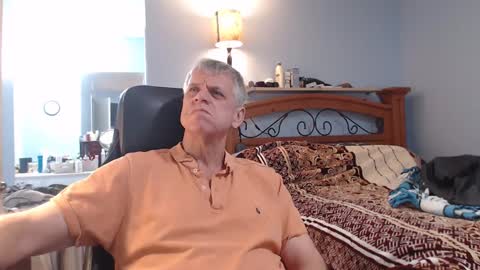 Snapshot of kent_ham chatting on 02.15.25 kent_ham online show from 02.15.25