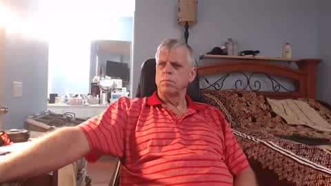 Snapshot of kent_ham chatting on 09.29.25 kent_ham online show from 09.29.25