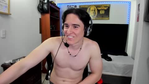 Santiago online show from 01.21.25