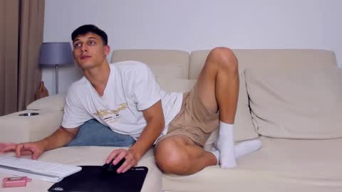 Peter     online show from 02.19.25