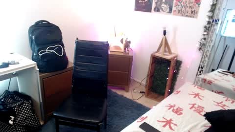 Snapshot of kenya_agux chatting on 01.08.25 CHOQUITO online show from 01.08.25