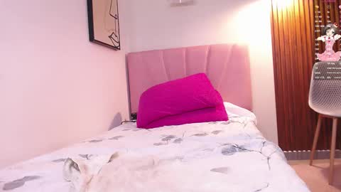 Kenya Buhle online show from 02.26.25