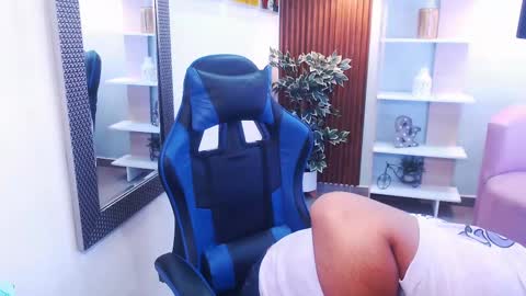 Kenya Buhle online show from 09.18.25