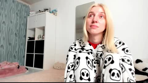 Kenzie online show from 02.27.25