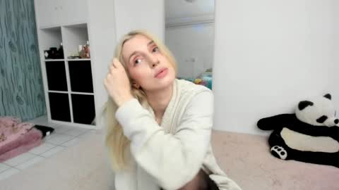 Kenzie online show from 05.23.26