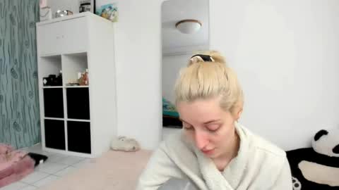 Kenzie online show from 05.24.26