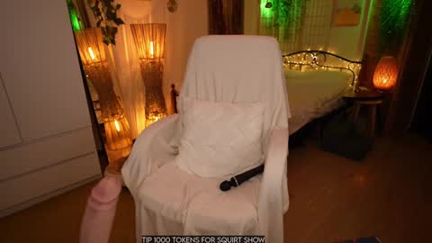 Snapshot of keokistar chatting on 01.11.25 Keoki Star online show from 01.11.25