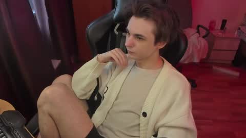 Looking for a moderator I PVT IS OPEN online show from 03.06.26