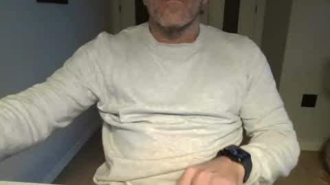 Snapshot of kermitgp3 chatting on 12.14.25 Anton online show from 12.14.25