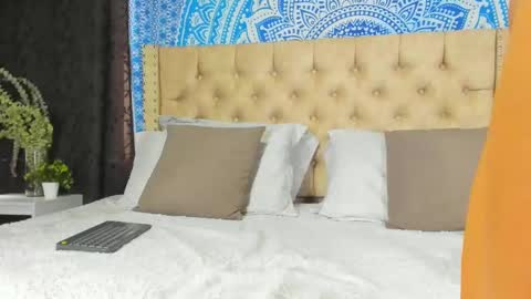 Kery Hillson online show from 01.03.25