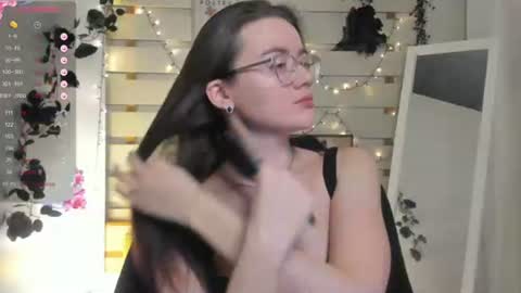 Snapshot of ketrin_pirsss chatting on 03.08.26 Ketrin online show from 03.08.26