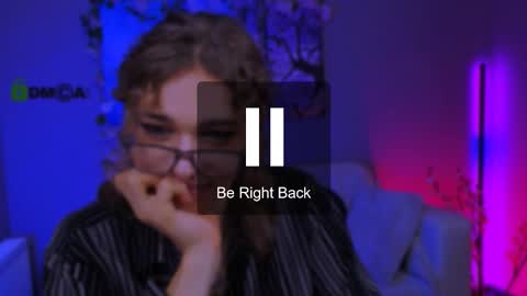Snapshot of kevi_sunn chatting on 09.15.25 kevi here online show from 09.15.25