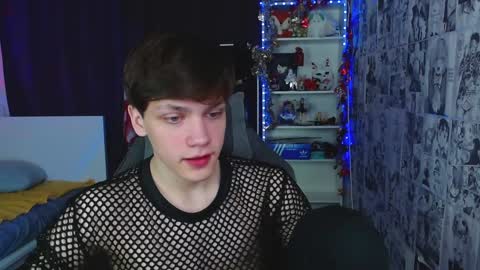 Snapshot of kevin_joestar chatting on 01.04.25 Kevin online show from 01.04.25