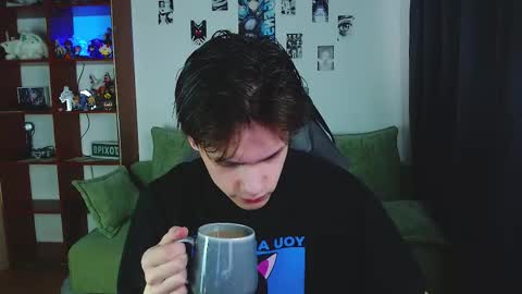 Snapshot of kevin_joestar chatting on 09.20.25 Kevin online show from 09.20.25