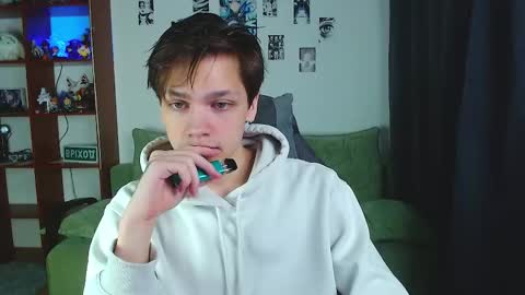 Snapshot of kevin_joestar chatting on 09.24.25 Kevin online show from 09.24.25